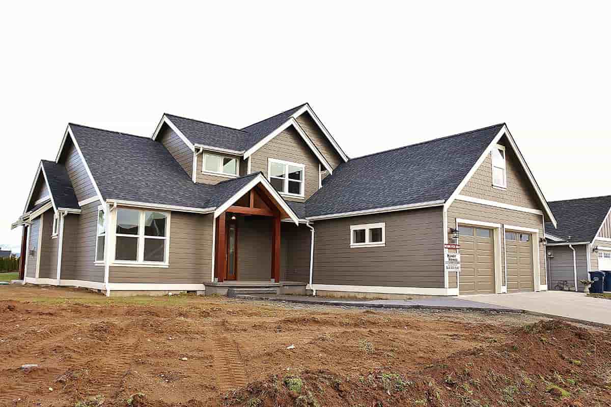 Craftsman, Traditional House Plan 40939 with 3 Beds, 3 Baths, 2 Car Garage Picture 2