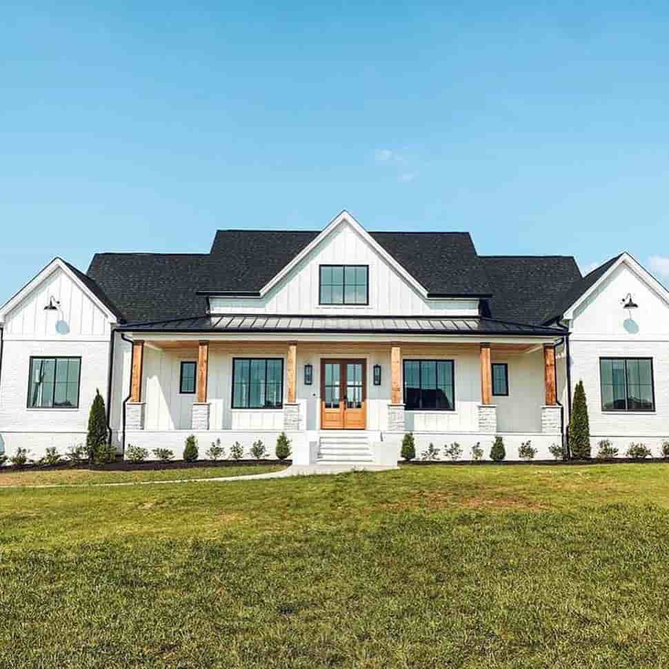 House Plan 41418 Farmhouse Style With 2400 Sq Ft 4 Bed 3 Bath