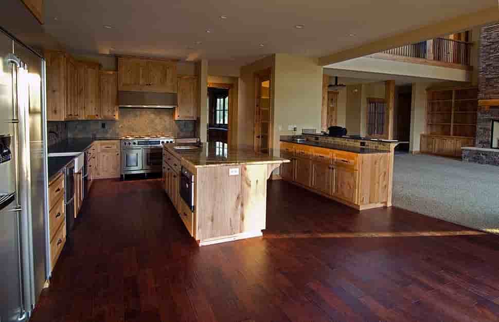 Craftsman, Modern, Prairie, Tuscan House Plan 43307 with 4 Beds, 5 Baths, 3 Car Garage Picture 10