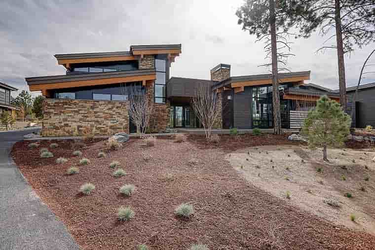 Contemporary, Modern House Plan 43338 with 4 Beds, 5 Baths, 3 Car Garage Picture 5