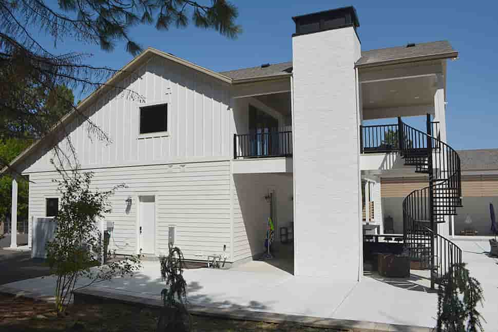 Cottage, Craftsman, Traditional Garage-Living Plan 50585 with 1 Beds, 3 Baths, 2 Car Garage Picture 28