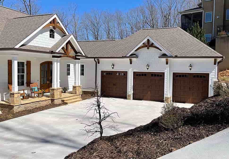 Craftsman, Traditional House Plan 52037 with 3 Beds, 4 Baths, 3 Car Garage Picture 4