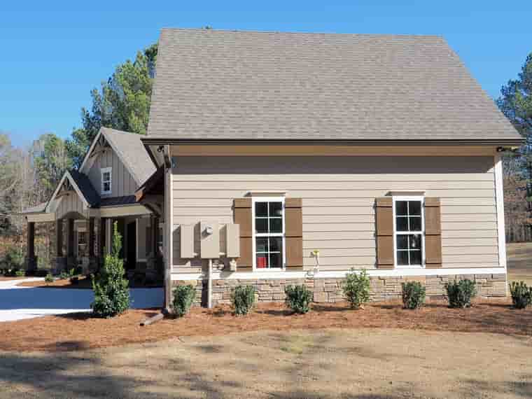 Craftsman House Plan 58254 with 4 Beds, 3 Baths, 2 Car Garage Picture 8