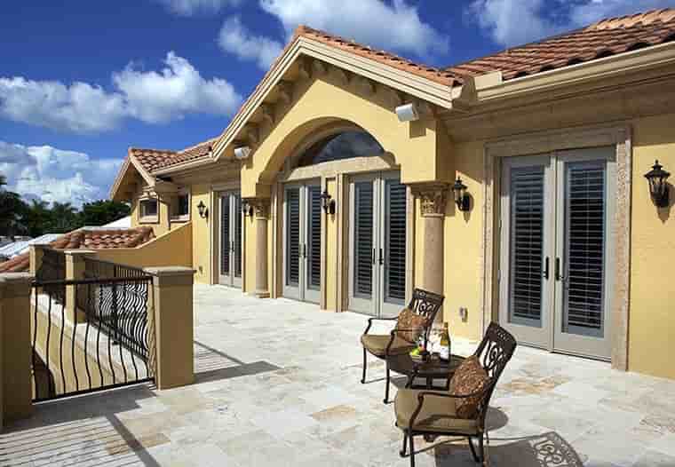 Coastal, Contemporary, Florida, Mediterranean House Plan 71502 with 5 Beds, 6 Baths, 3 Car Garage Picture 11