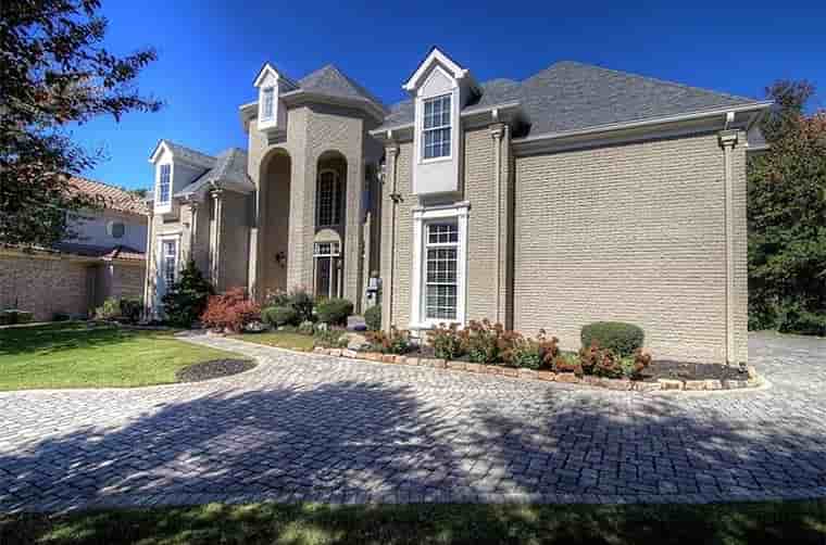 European, Traditional House Plan 72201 with 4 Beds, 5 Baths, 3 Car Garage Picture 15
