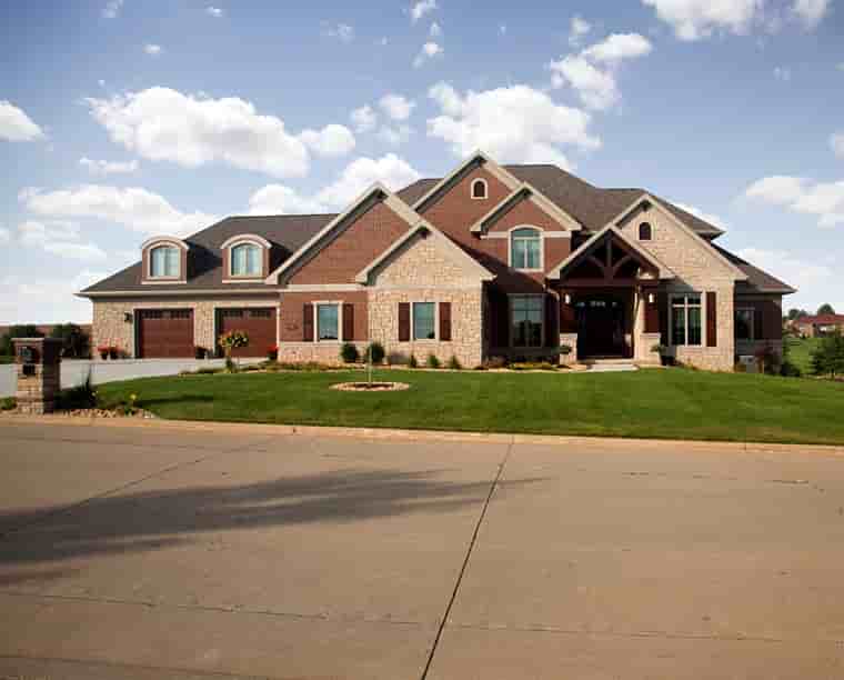 Traditional House Plan 75416 with 4 Beds, 4 Baths, 3 Car Garage Picture 3