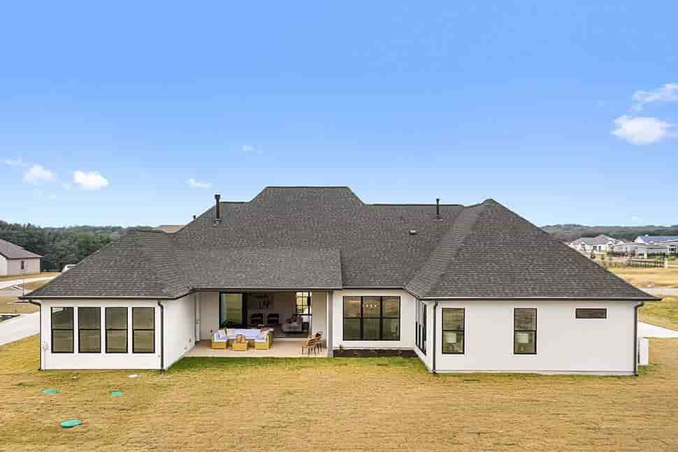 Farmhouse, Traditional House Plan 80867 with 5 Beds, 4 Baths, 3 Car Garage Picture 8