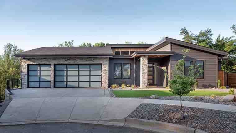 Contemporary, Ranch House Plan 83507 with 3 Beds, 3 Baths, 3 Car Garage Picture 3