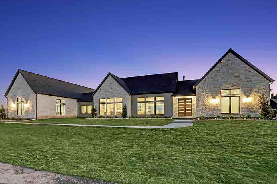 Contemporary, Farmhouse, Ranch House Plan 84111 with 4 Beds, 4 Baths, 3 Car Garage Picture 3