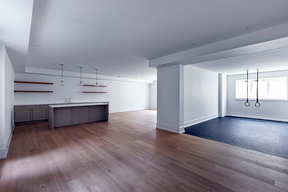 Contemporary, Farmhouse Plan with 3763 Sq. Ft., 4 Bedrooms, 4 Bathrooms, 2 Car Garage Picture 43