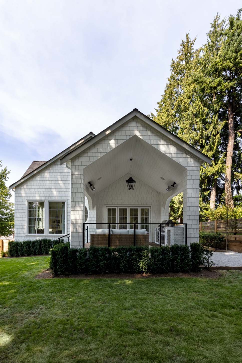 Contemporary, Farmhouse Plan with 3763 Sq. Ft., 4 Bedrooms, 4 Bathrooms, 2 Car Garage Picture 9