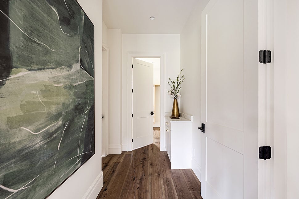 Contemporary, European, Farmhouse, Traditional Plan with 3402 Sq. Ft., 4 Bedrooms, 3 Bathrooms, 2 Car Garage Picture 36