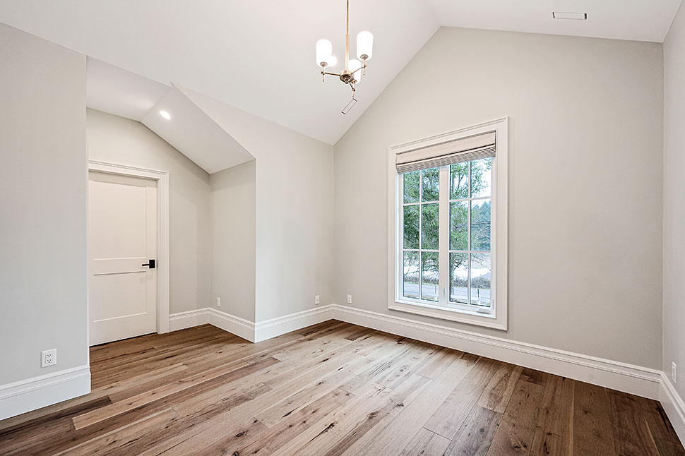 Contemporary, European, Farmhouse, Traditional Plan with 3402 Sq. Ft., 4 Bedrooms, 3 Bathrooms, 2 Car Garage Picture 41