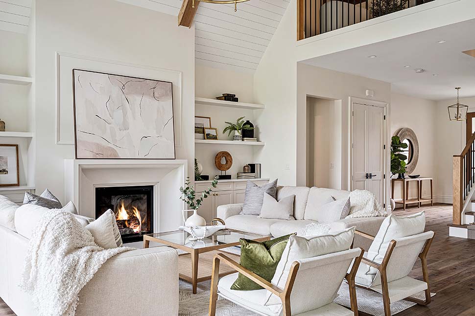 Contemporary, European, Farmhouse, Traditional Plan with 3402 Sq. Ft., 4 Bedrooms, 3 Bathrooms, 2 Car Garage Picture 10