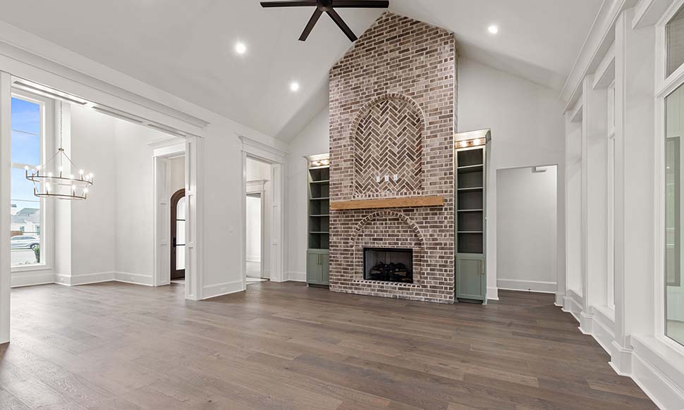 European, French Country Plan with 2915 Sq. Ft., 4 Bedrooms, 3 Bathrooms, 2 Car Garage Picture 10