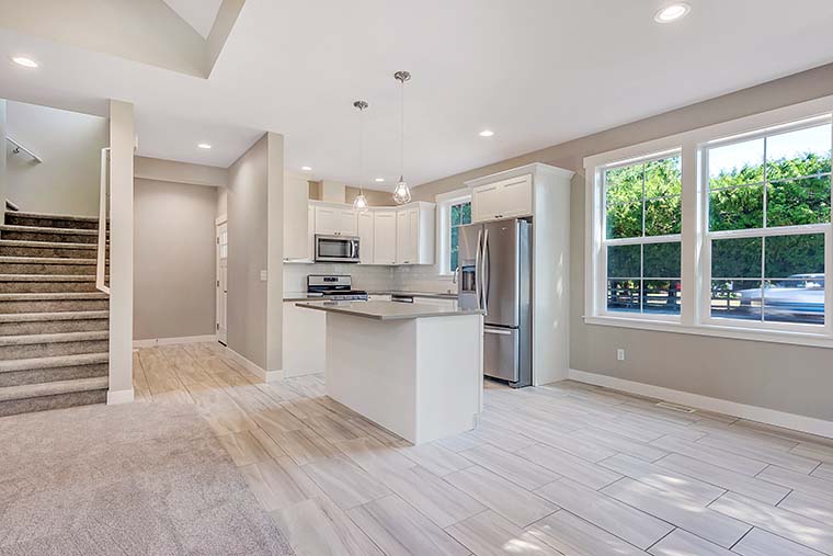 Contemporary, Farmhouse Plan with 2224 Sq. Ft., 4 Bedrooms, 3 Bathrooms, 2 Car Garage Picture 6