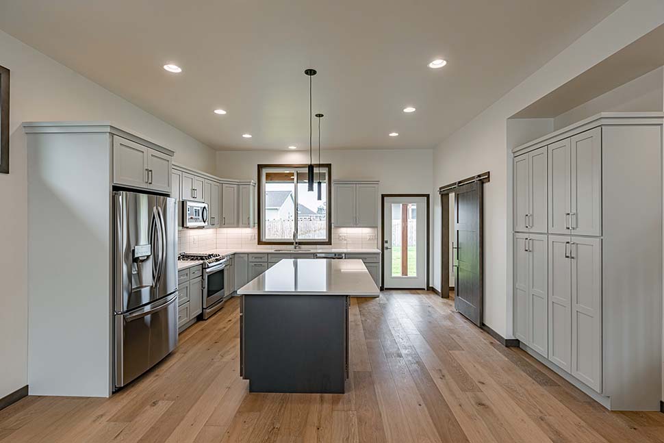 Contemporary Plan with 2034 Sq. Ft., 3 Bedrooms, 3 Bathrooms, 2 Car Garage Picture 14