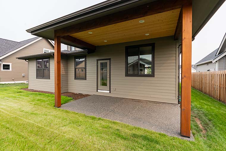 Contemporary Plan with 2034 Sq. Ft., 3 Bedrooms, 3 Bathrooms, 2 Car Garage Picture 6