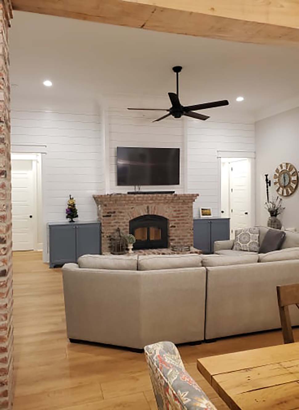 Country, Farmhouse, New American, Southern Plan with 2514 Sq. Ft., 4 Bedrooms, 4 Bathrooms, 3 Car Garage Picture 12