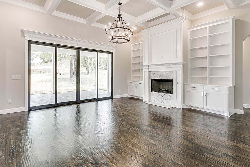 Country, Farmhouse Plan with 2546 Sq. Ft., 4 Bedrooms, 3 Bathrooms, 3 Car Garage Picture 11