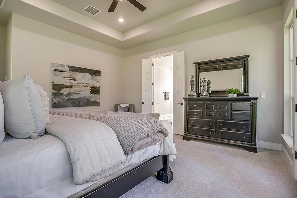 Acadian, Southern Plan with 2979 Sq. Ft., 4 Bedrooms, 3 Bathrooms, 3 Car Garage Picture 25