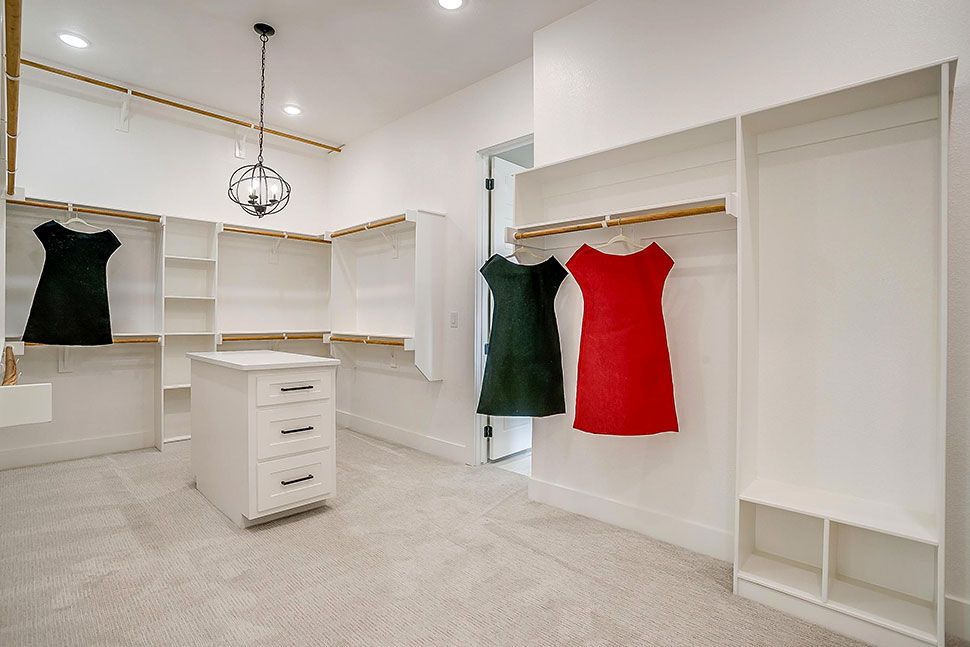 Acadian, Southern Plan with 2979 Sq. Ft., 4 Bedrooms, 3 Bathrooms, 3 Car Garage Picture 28