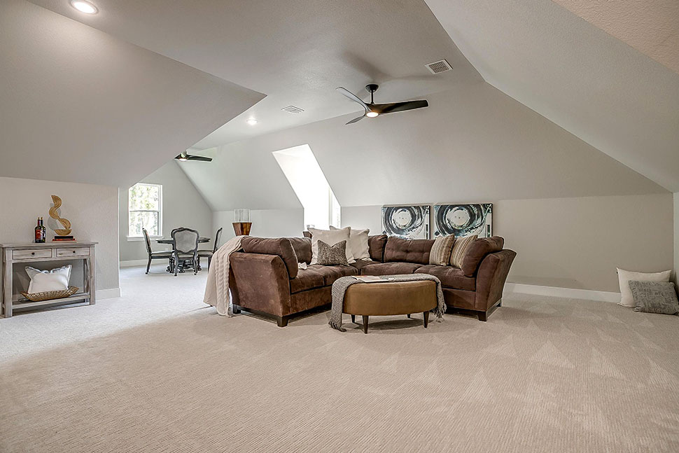 Acadian, Southern Plan with 2979 Sq. Ft., 4 Bedrooms, 3 Bathrooms, 3 Car Garage Picture 37