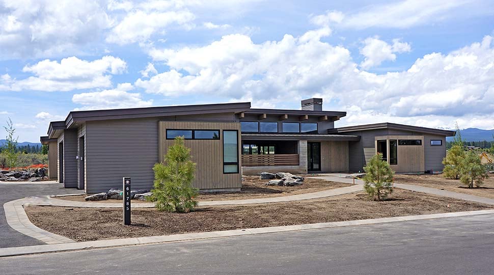 Contemporary, Modern Plan with 3338 Sq. Ft., 3 Bedrooms, 4 Bathrooms, 3 Car Garage Picture 2