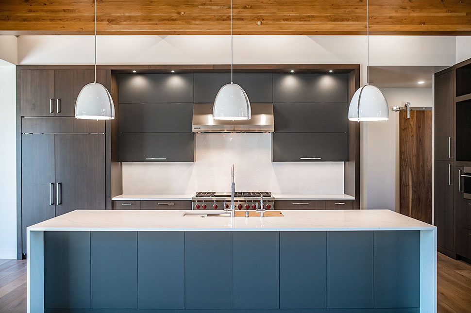 Contemporary, Modern Plan with 4169 Sq. Ft., 4 Bedrooms, 5 Bathrooms, 3 Car Garage Picture 23