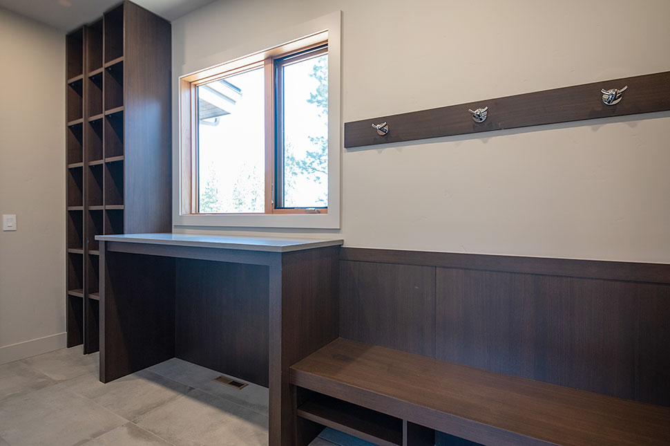 Contemporary, Modern Plan with 4169 Sq. Ft., 4 Bedrooms, 5 Bathrooms, 3 Car Garage Picture 39