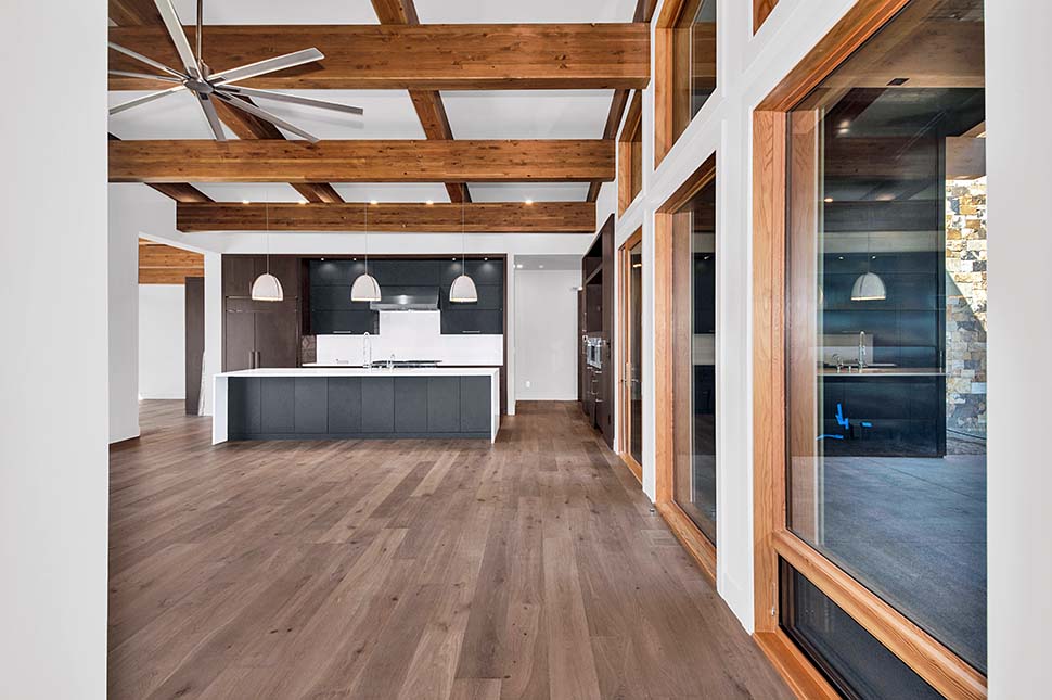 Contemporary, Modern Plan with 4169 Sq. Ft., 4 Bedrooms, 5 Bathrooms, 3 Car Garage Picture 9