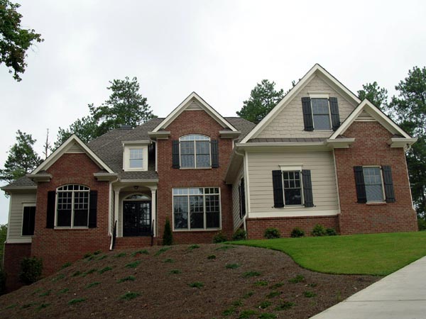 Country Plan with 3025 Sq. Ft., 4 Bedrooms, 4 Bathrooms, 3 Car Garage Elevation
