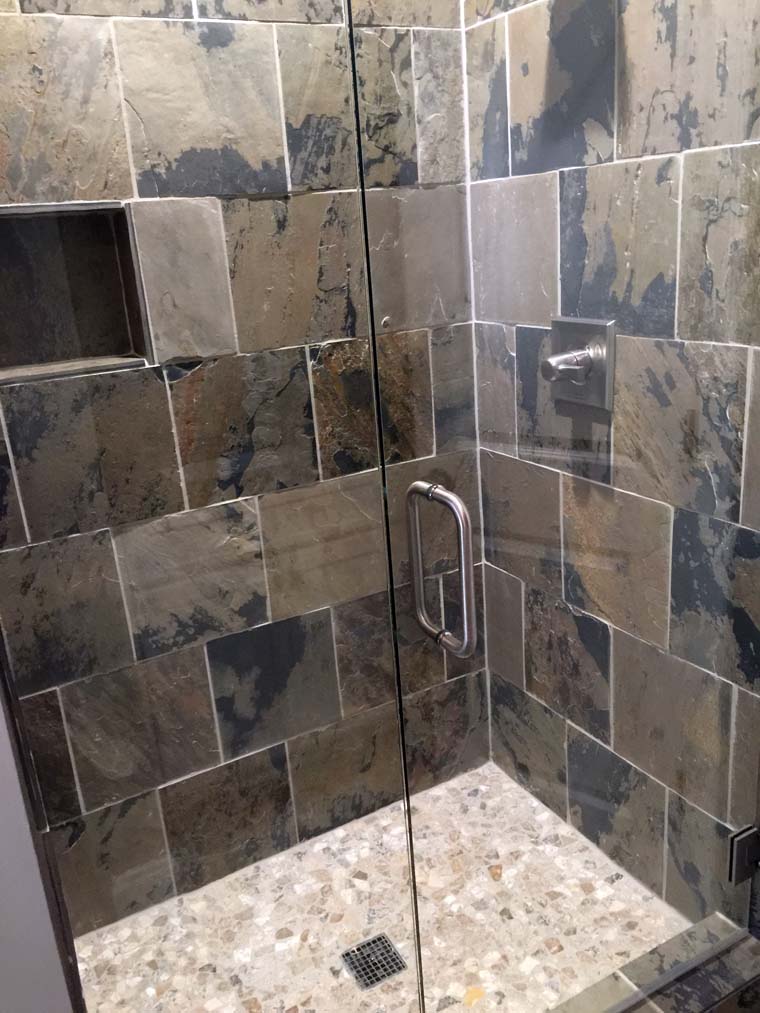 Craftsman, French Country, Traditional Plan with 3290 Sq. Ft., 4 Bedrooms, 4 Bathrooms, 3 Car Garage Picture 16