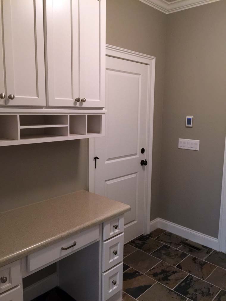 Craftsman, French Country, Traditional Plan with 3290 Sq. Ft., 4 Bedrooms, 4 Bathrooms, 3 Car Garage Picture 40