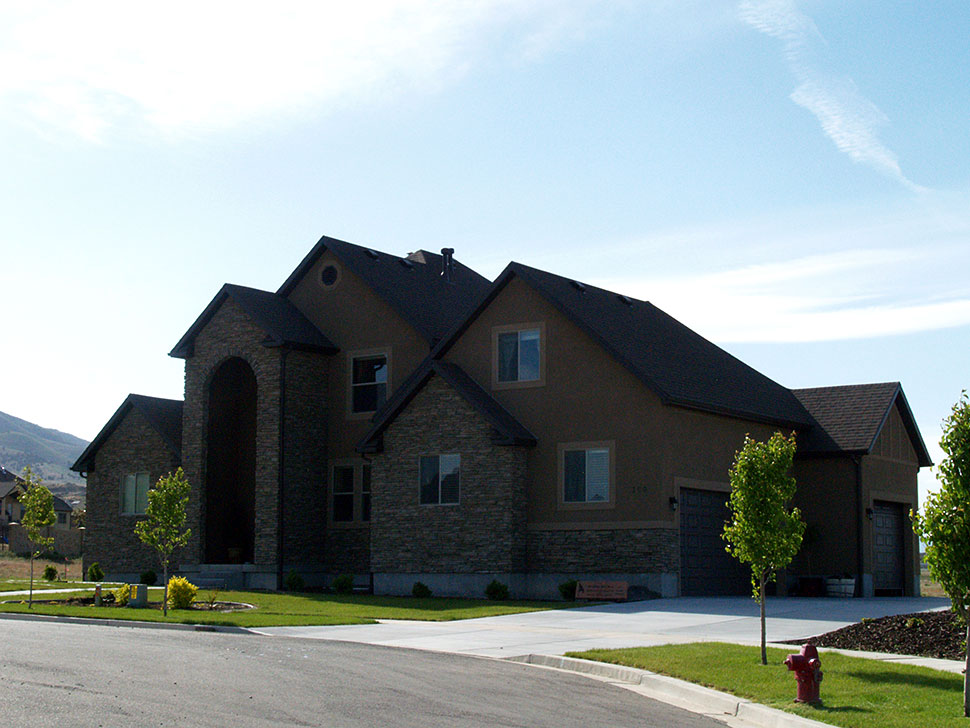 Plan with 4148 Sq. Ft., 5 Bedrooms, 4 Bathrooms, 3 Car Garage Picture 21