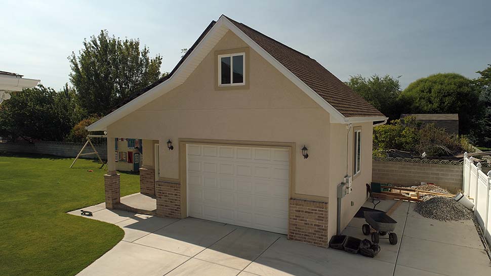 Country, Traditional Plan, 2 Car Garage Picture 8