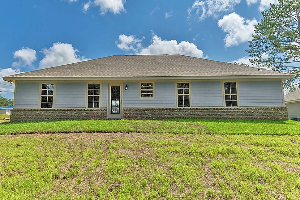 Country, Ranch, Traditional Plan with 1232 Sq. Ft., 3 Bedrooms, 2 Bathrooms, 2 Car Garage Rear Elevation