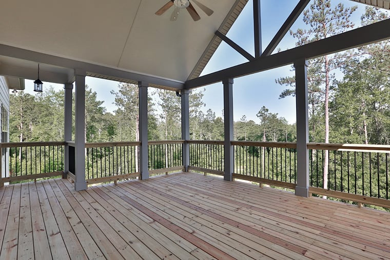 Traditional Plan with 3061 Sq. Ft., 3 Bedrooms, 4 Bathrooms, 3 Car Garage Picture 3