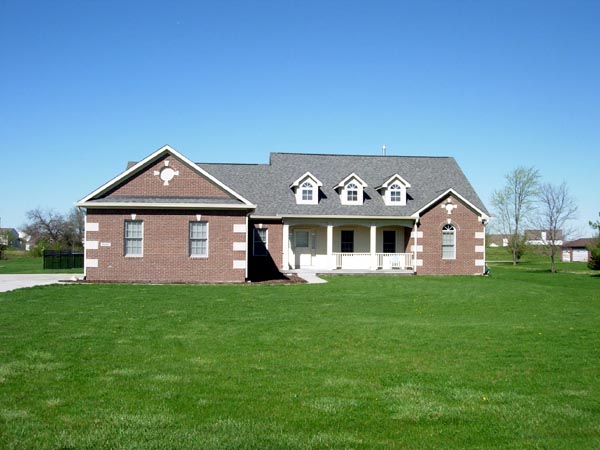 European, Ranch, Traditional Plan with 1751 Sq. Ft., 3 Bedrooms, 2 Bathrooms, 2 Car Garage Picture 7