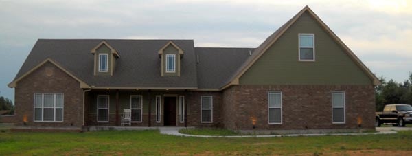 Country, European, French Country, Traditional Plan with 2000 Sq. Ft., 3 Bedrooms, 3 Bathrooms, 3 Car Garage Picture 7