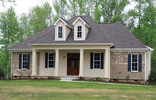 Country, European, French Country Plan with 1641 Sq. Ft., 3 Bedrooms, 2 Bathrooms, 2 Car Garage Picture 9