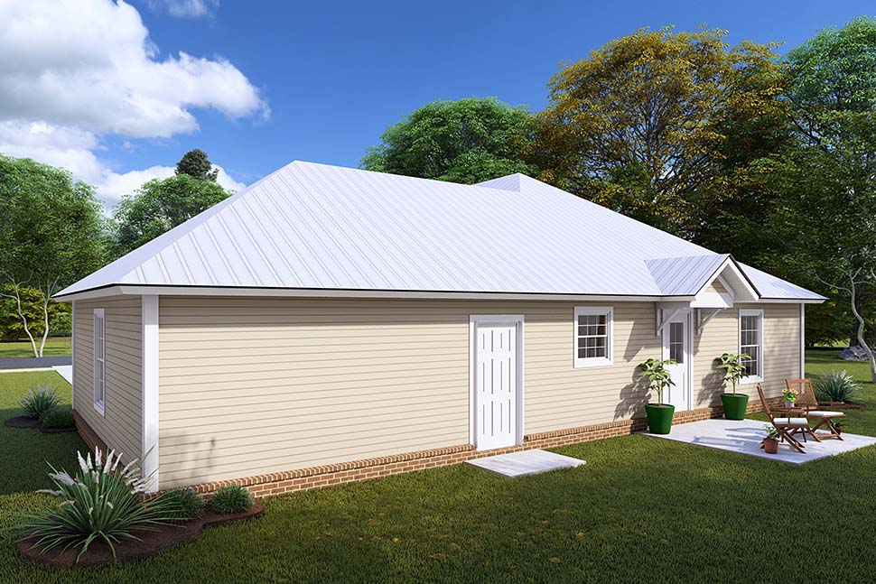 Traditional Plan with 1376 Sq. Ft., 3 Bedrooms, 2 Bathrooms, 2 Car Garage Picture 5