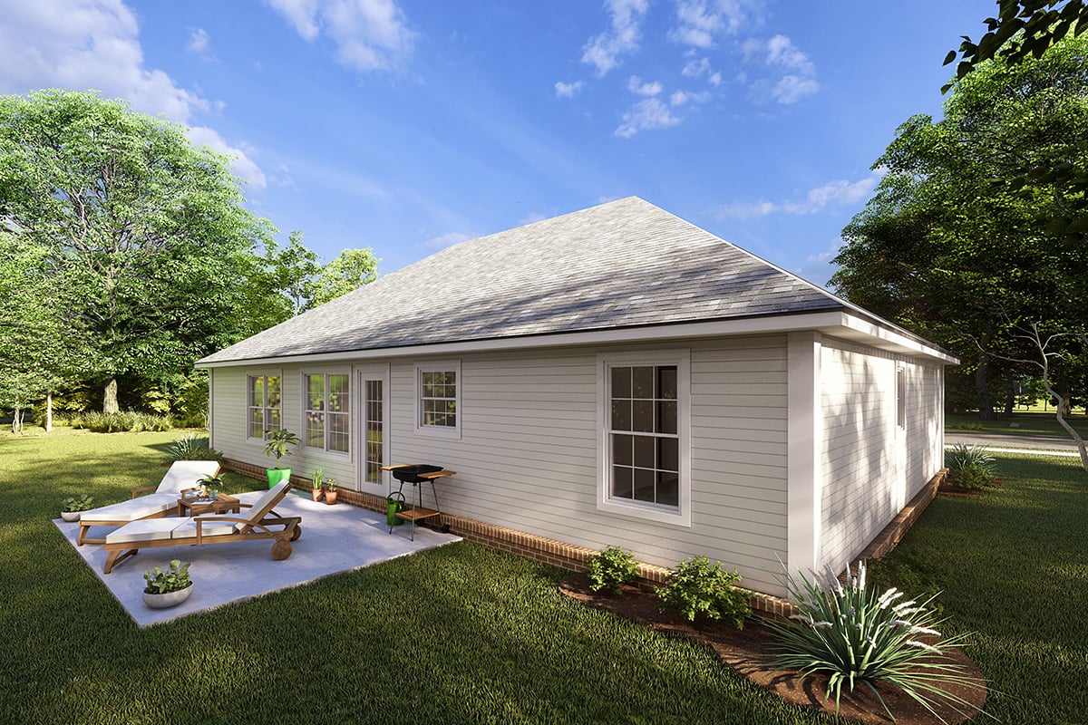 Ranch, Traditional Plan with 998 Sq. Ft., 3 Bedrooms, 2 Bathrooms, 2 Car Garage Rear Elevation