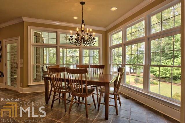 Colonial, European, Greek Revival Plan with 3912 Sq. Ft., 4 Bedrooms, 5 Bathrooms, 3 Car Garage Picture 22