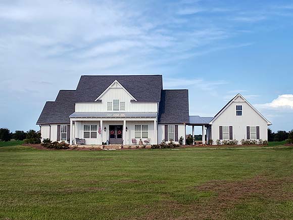 Country, Farmhouse, Traditional House Plan 74676 with 4 Beds, 4 Baths, 3 Car Garage Elevation
