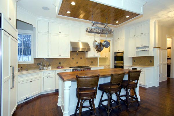 European, Victorian Plan with 3487 Sq. Ft., 5 Bedrooms, 5 Bathrooms, 3 Car Garage Picture 7