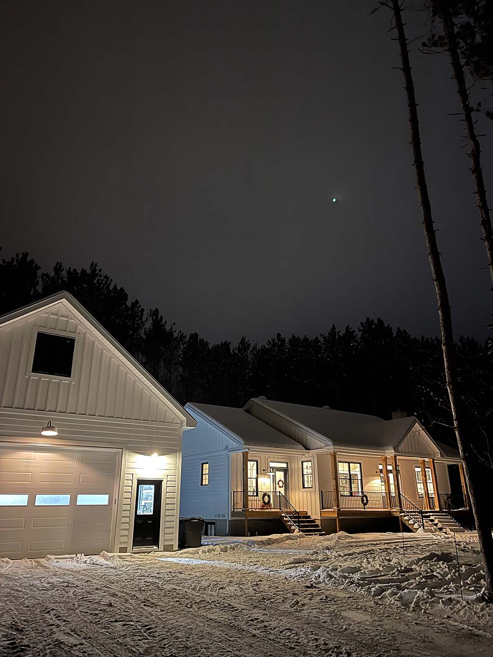 Cottage Plan with 1604 Sq. Ft., 2 Bedrooms, 2 Bathrooms Picture 7