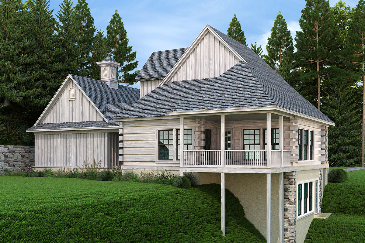 Cabin, Log Plan with 1550 Sq. Ft., 3 Bedrooms, 3 Bathrooms, 2 Car Garage Rear Elevation