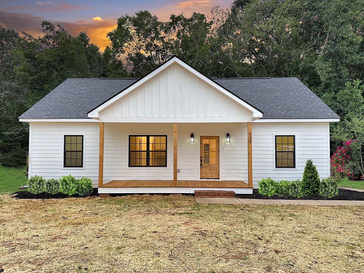 Cottage, Country, Ranch Plan with 1334 Sq. Ft., 3 Bedrooms, 2 Bathrooms Elevation