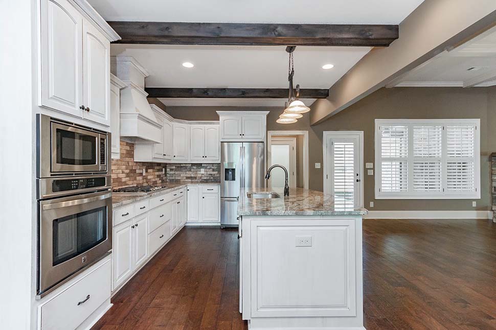 House Plan 78500 - Traditional Style with 2209 Sq Ft, 3 Bed, 2 Ba ...